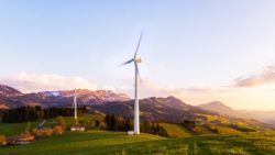 Ανανεώσιμες πηγές ενέργειας, το 2018 παρήγαγαν το 32,3% της ηλεκτρικής ενέργειας στην ΕΕ, ενώ στην Ιταλία έφτασαν το 35%